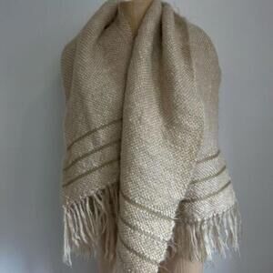 Ginette Chabot St-Laurent Île D’Orleans Cream Mohair ? Wool ? Fringe Scarf boho